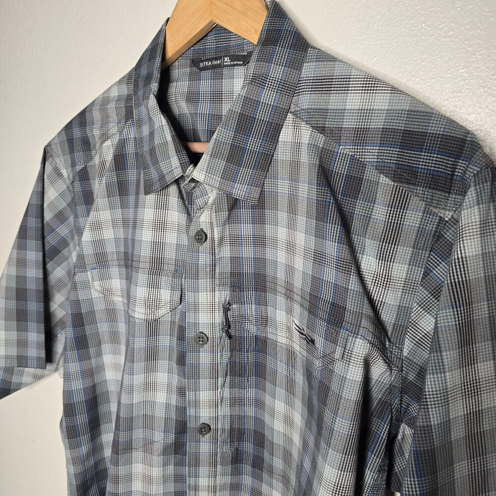 Sitka Gear Men's XL Plaid Short Sleeve Button Up Shirt